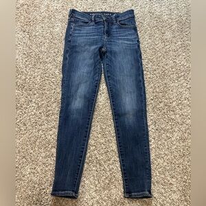 American Eagle High Rise Jegging Size 2 Short